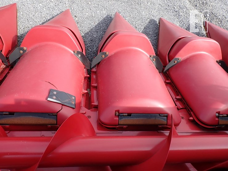 2010-case-ih-3408-image-4