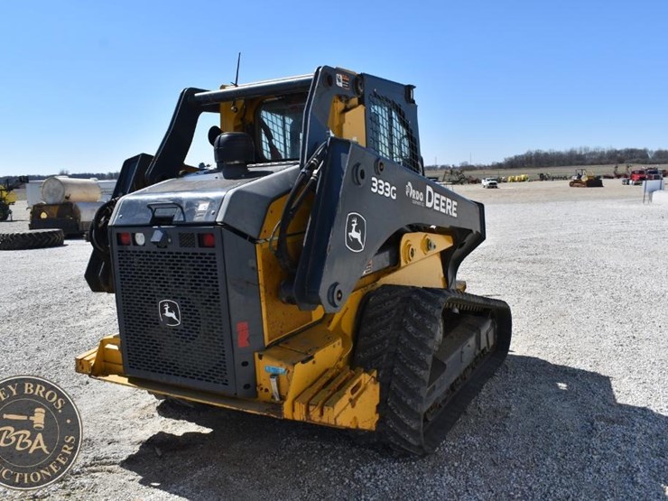 2019-deere-333g-image-23