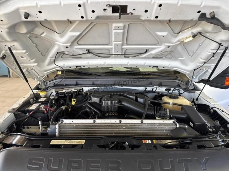 2016-ford-f250-image-10