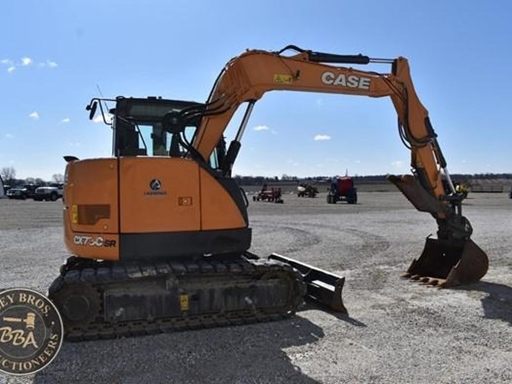 2022-case-cx75csr-image-20