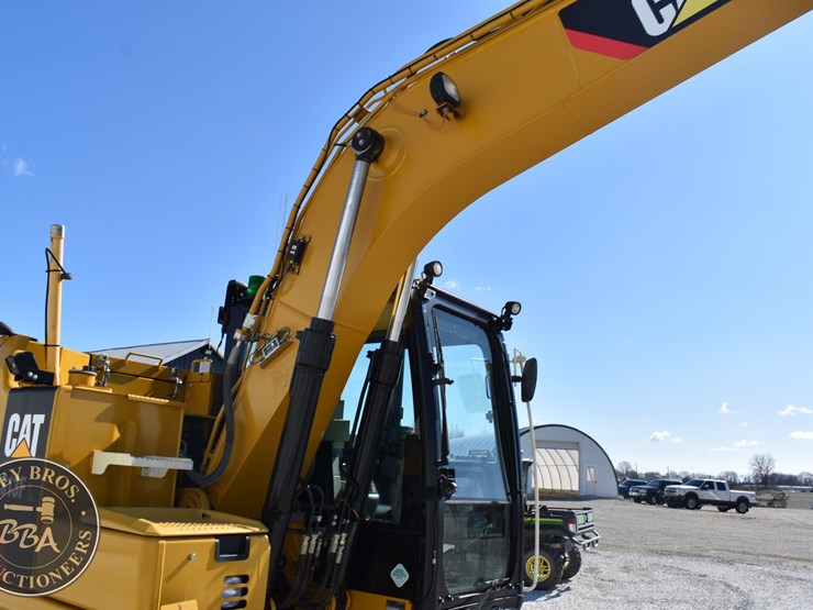 2018-caterpillar-313fl-image-38