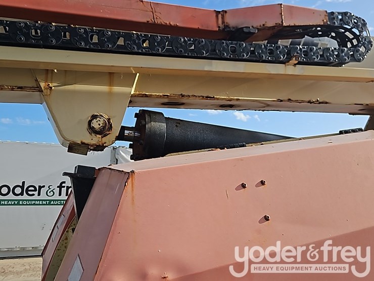 2011-jlg-860sj-image-18