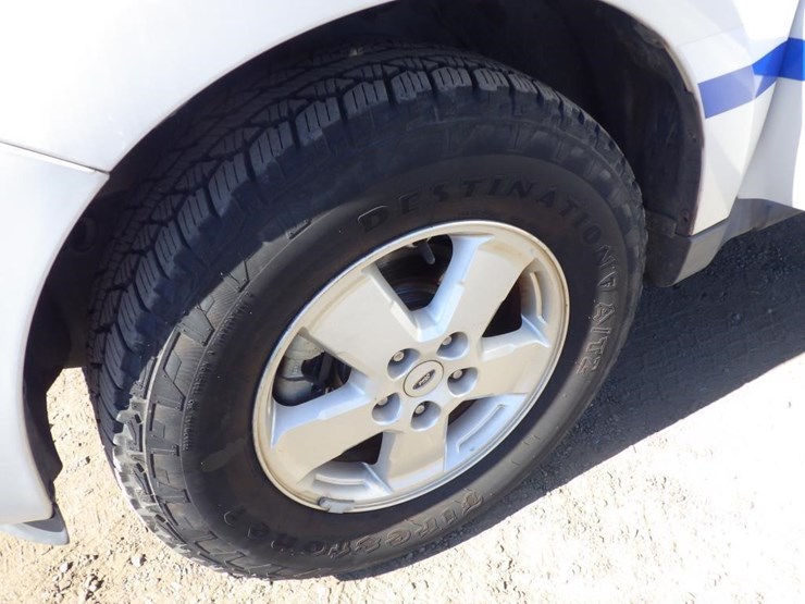 2012-ford-escape-image-13