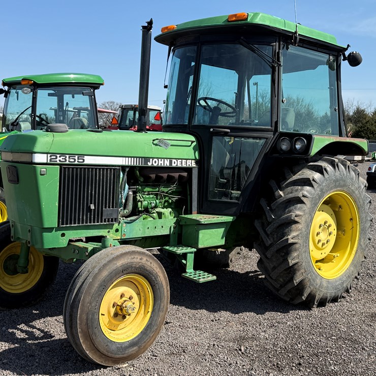 JOHN DEERE 2355