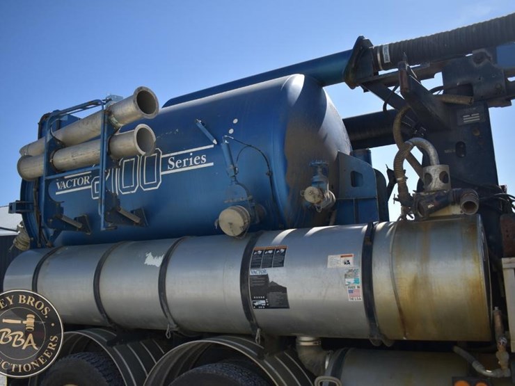 1996-ford-lnt8000-image-36