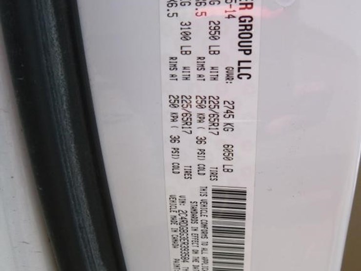 2014-dodge-grand-caravan-image-35