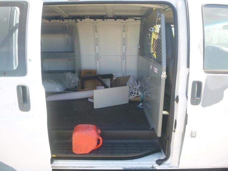 2002-chevrolet-1500-image-10