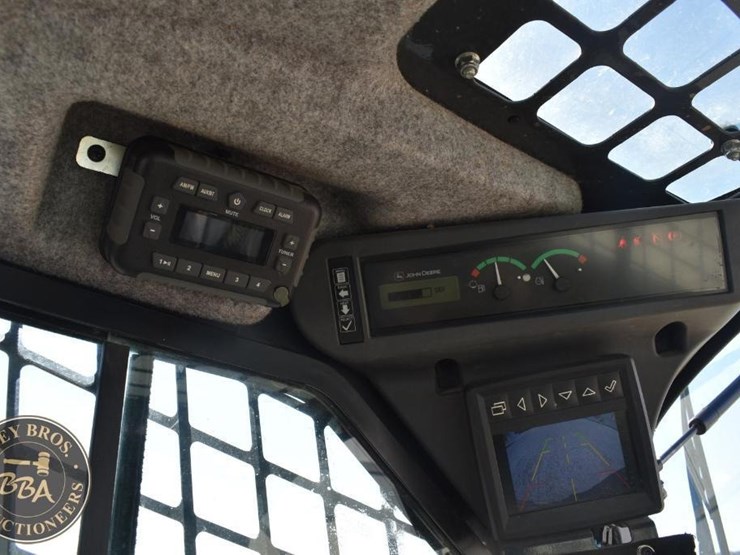 2023-deere-333g-image-60