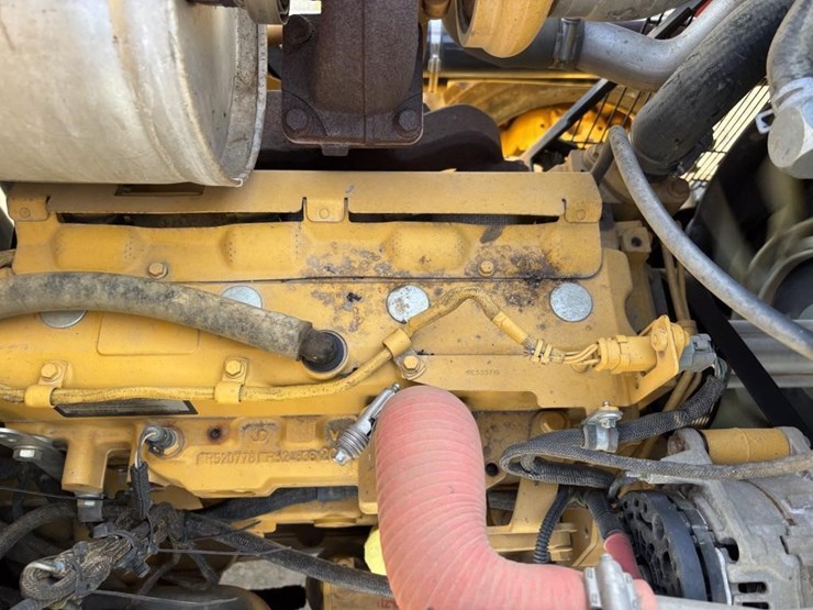 2018-deere-210lep-image-46