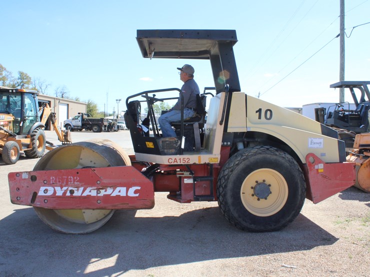 2006-dynapac-ca152d-image-2