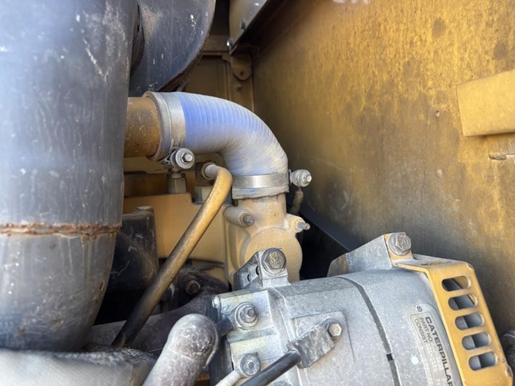 2006-caterpillar-143h-motor-grader-image-73