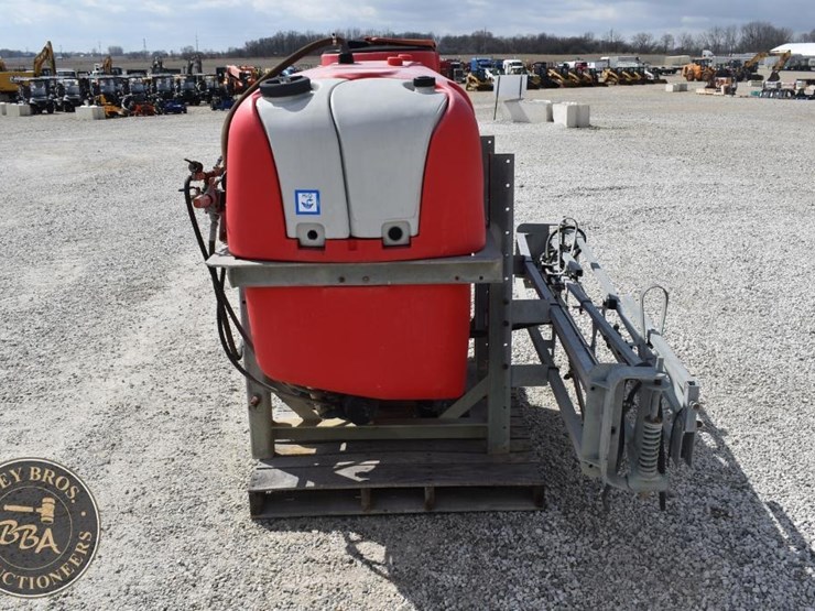 3pt-sprayer-200-gallon-42649-image-8