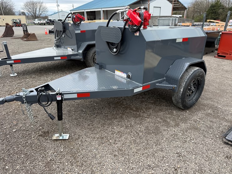 #56-•-300-gallon-towable-fuel-tank-image-1