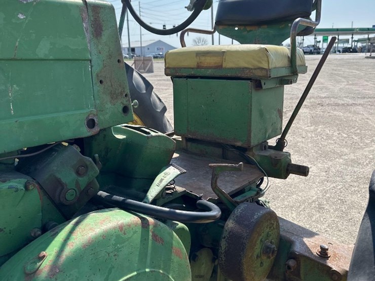 john-deere-60-image-8
