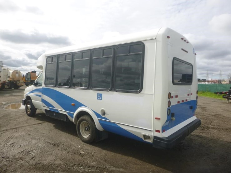 2014-ford-e450-image-5