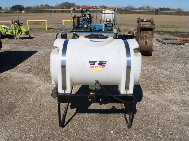 #4110-•-wylie-3pt-100-sprayer-image-1