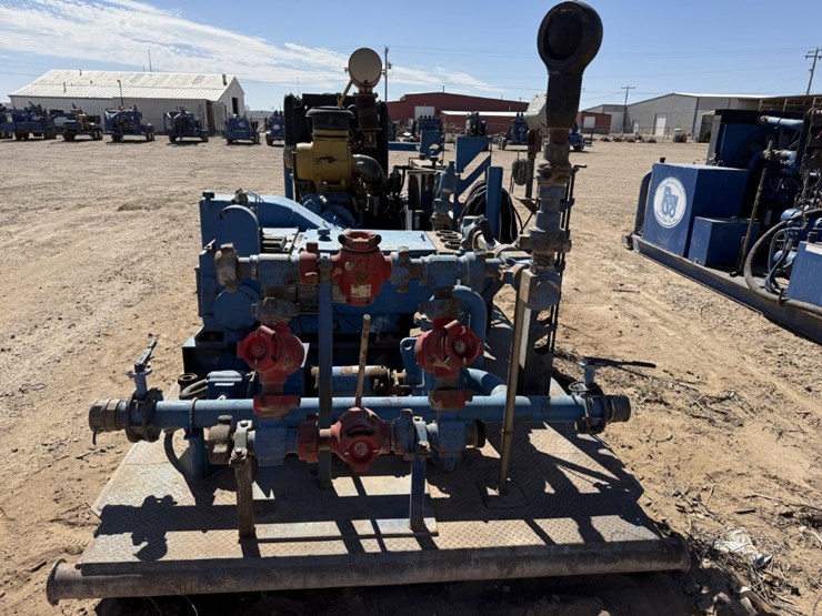 caterpillar-c13-image-15