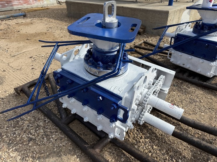 7-1/16-reedy-3m-2-3/8-dbl-manual-blowout-preventer-,-charted-image-2