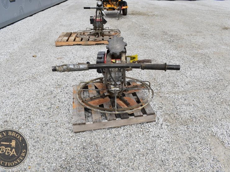 master-36in-walkbehind-trowel-42691-image-7