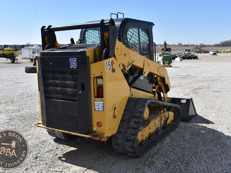 2017-caterpillar-259d-image-4