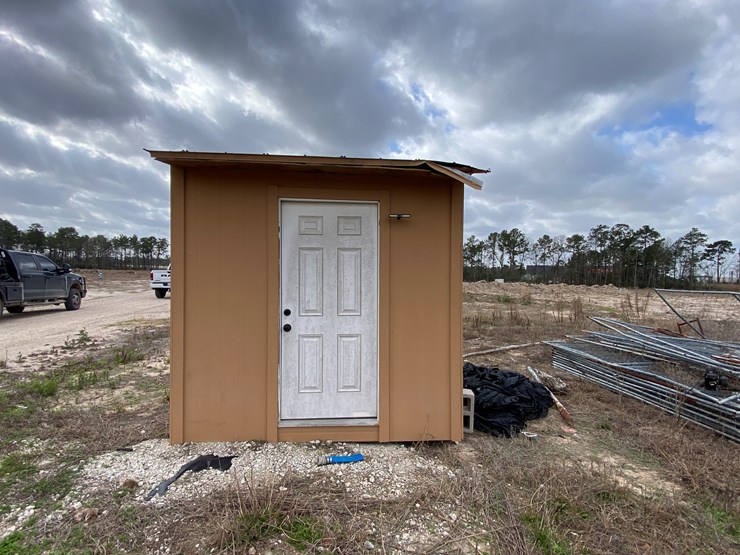 #1091-•-guard-shack-image-1