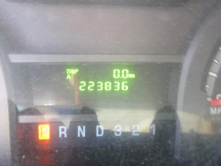 2014-ford-e450-image-16