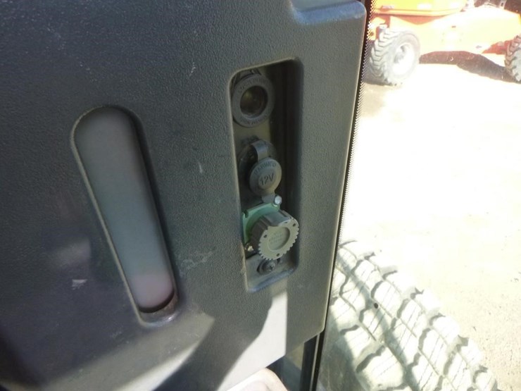 2008-deere-772d-image-43