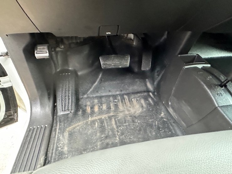 2016-chevrolet-k1500-image-48