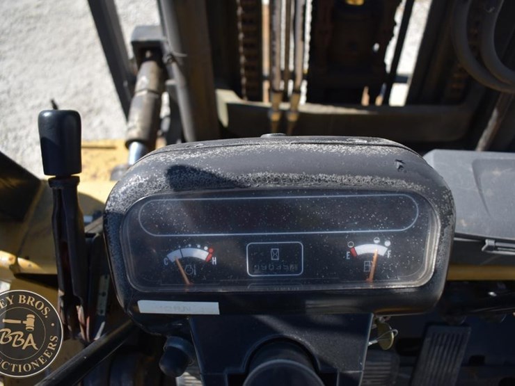 1995-caterpillar-dp40-image-34