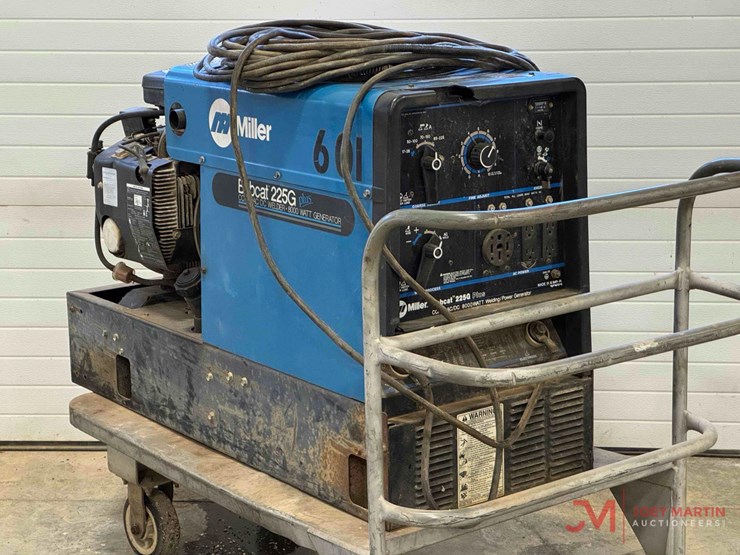 miller-bobcat-225g-image-1