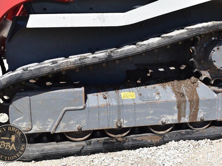 2020-takeuchi-tl8r2-image-27