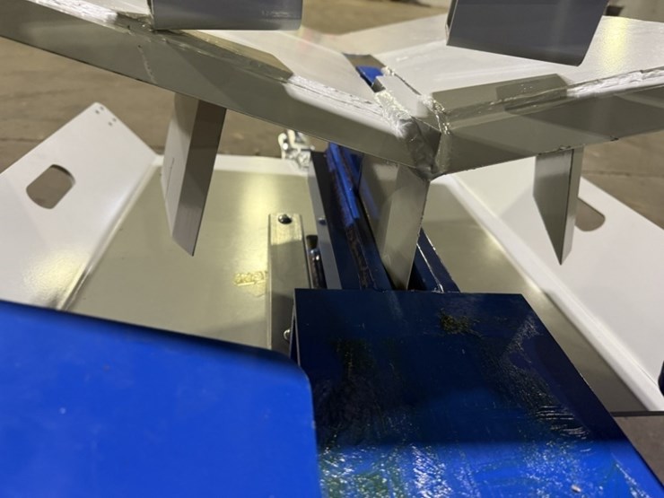 2025-wemax-ls37pro-37-ton-log-splitter-image-12