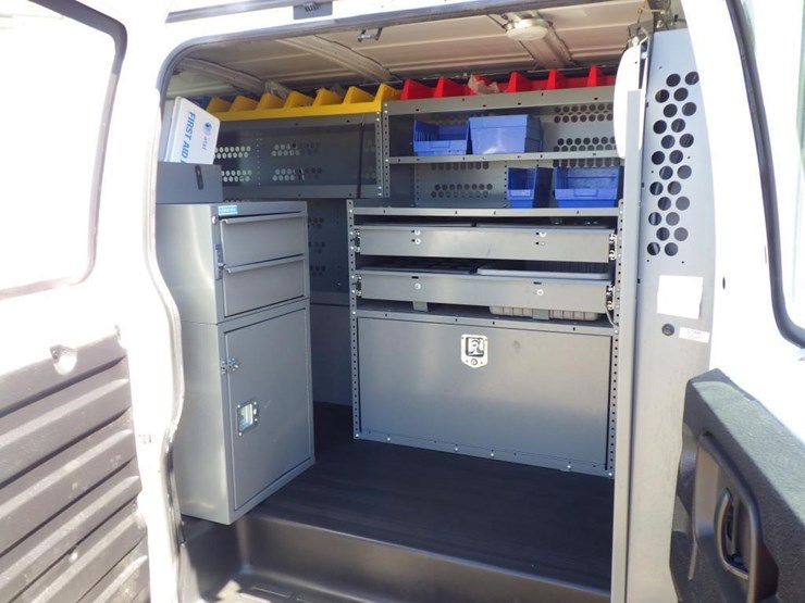 2012-chevrolet-express-2500-image-7