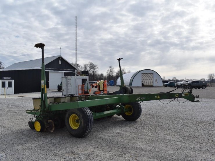 1990-john-deere-7240-image-7