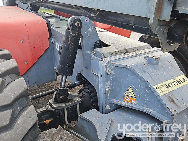 2017-skyjack-sj1056th-image-11