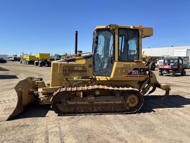 2002-caterpillar-d3g-image-5