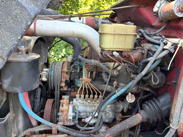 1992-international-4700-image-6