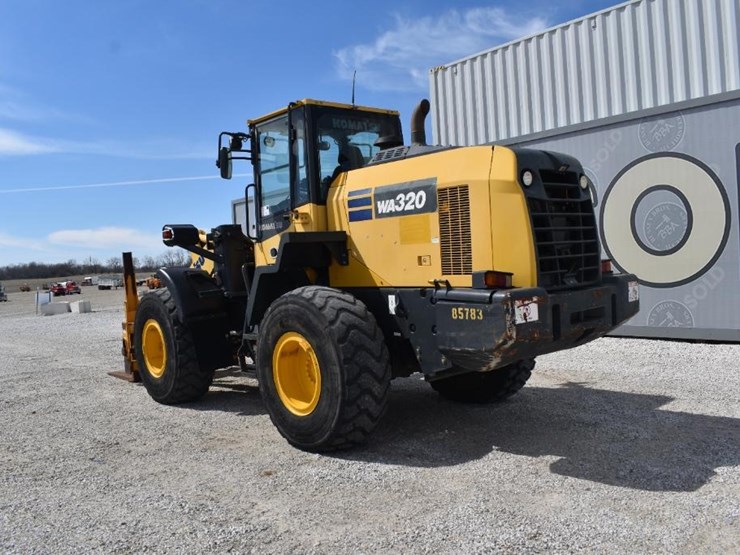 2019-komatsu-wa320-8-image-10