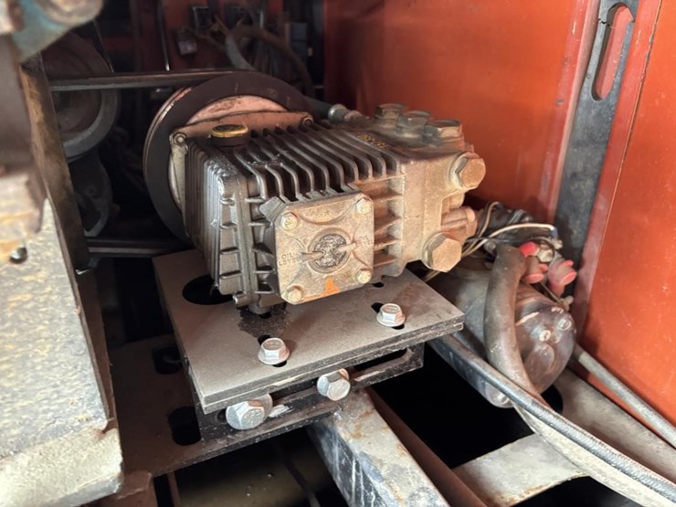 2009-ditch-witch-fx30-image-34