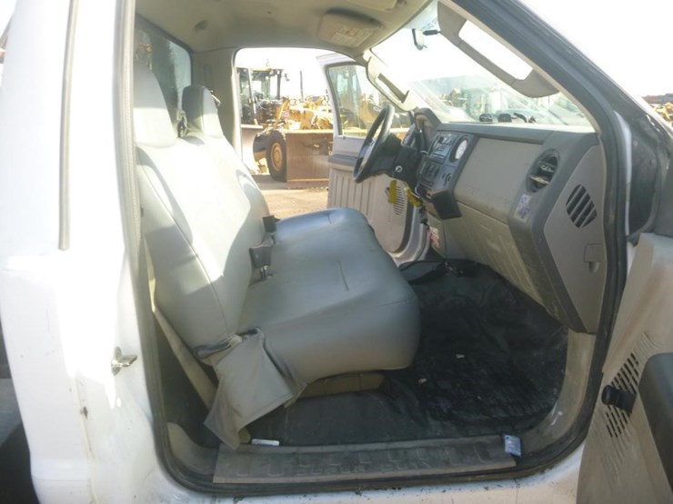 2008-ford-f450-image-13