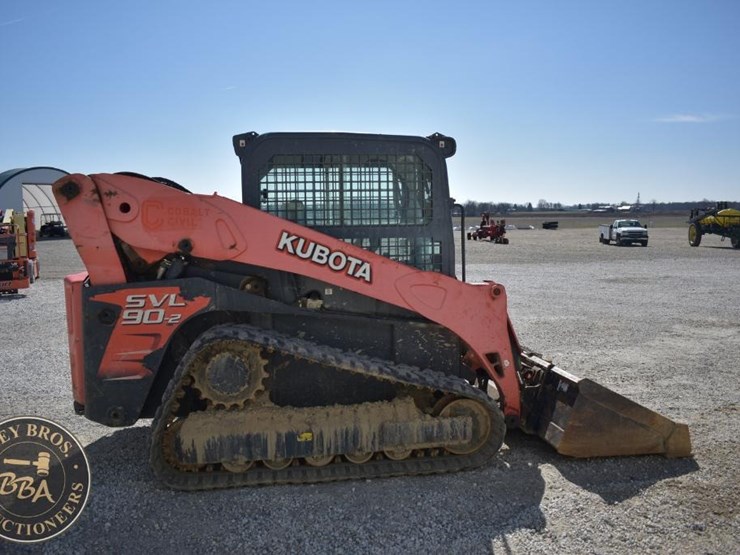 kubota-svl90-2-image-16