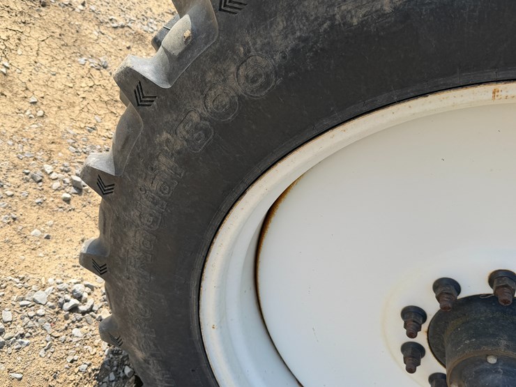 2011-apache-as1020-image-17