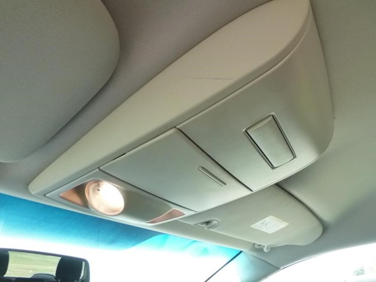 2014-dodge-grand-caravan-image-21