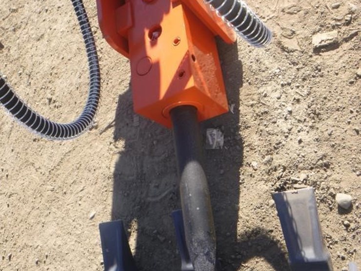 bttl-et15h-6-hydraulic-excavator-image-11