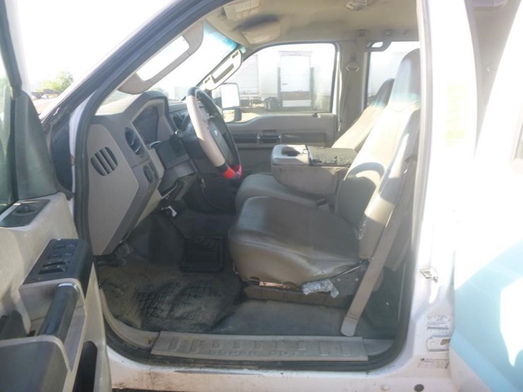 2008-ford-f350-image-11