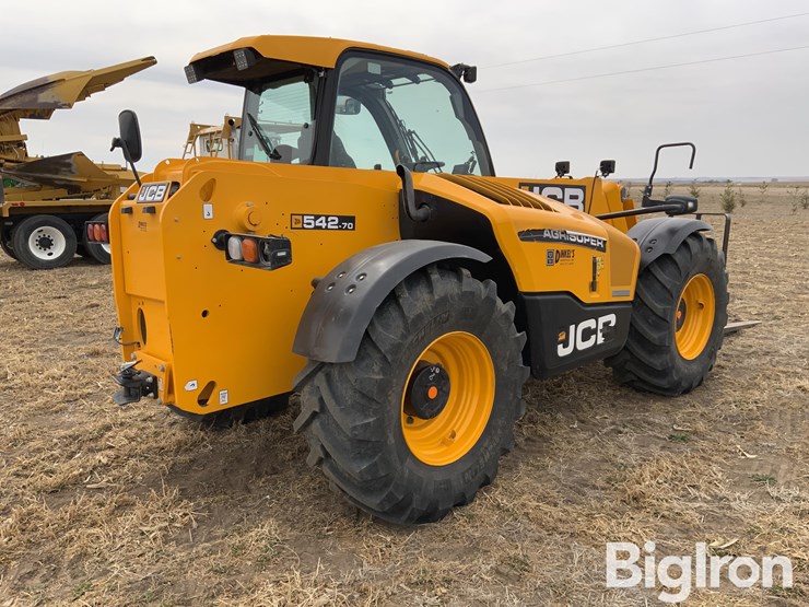 2023-jcb-542-70ags-4x4x4-telehandler-w/fork-attachment-image-5