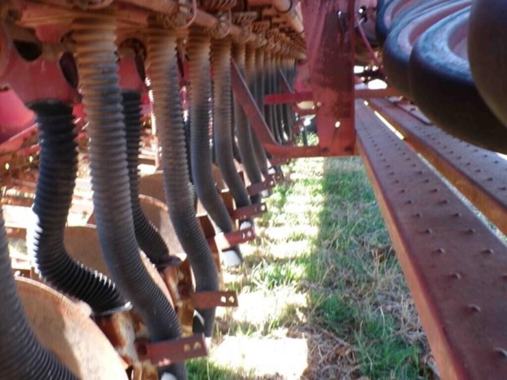 international-510-image-12