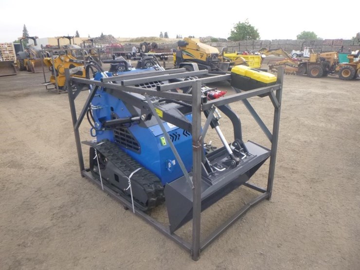 2026-zjg-zj-380-skid-steer-track-loader-image-2