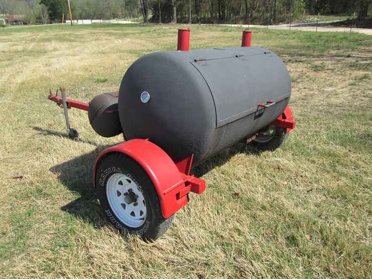#43965-•-6'x4'-portable-smoker-image-4