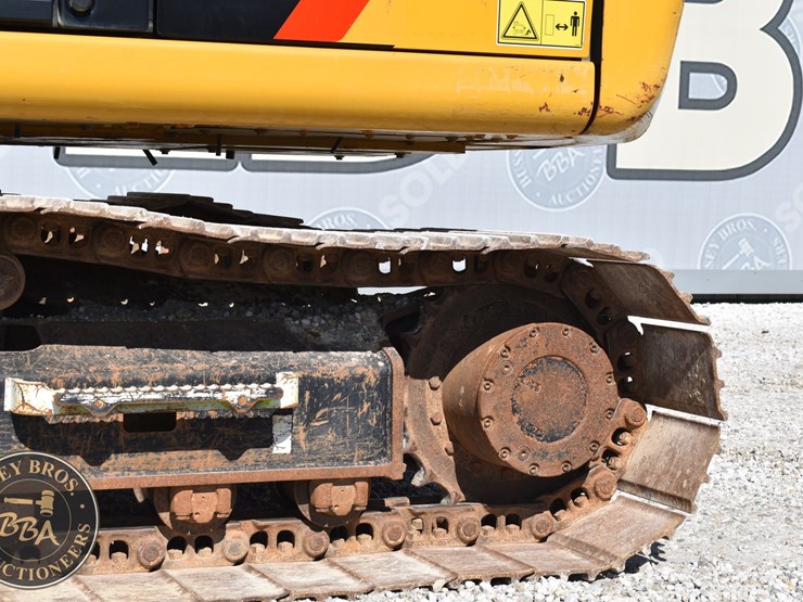 2018-caterpillar-313fl-image-49